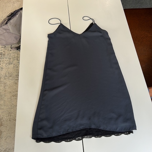 Zara Chic dress, XS. Navy blue really comfy. - Picture 2 of 5